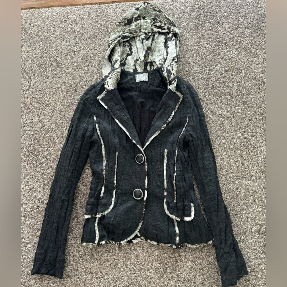 Alberto Makali black hooded blazer jacket snake button up crinkle